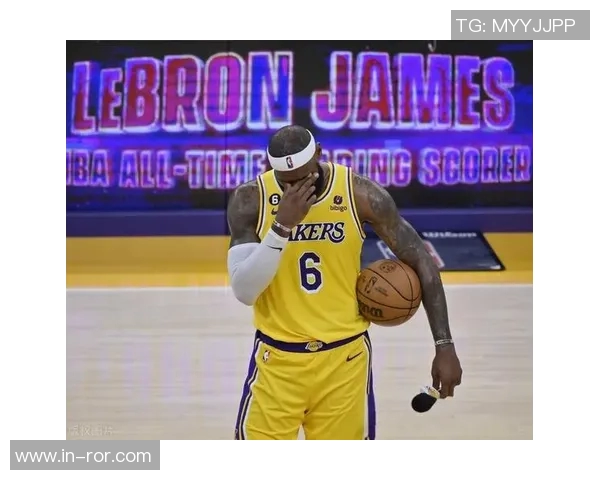 湖人球迷深情告白41岁詹姆斯期待你继续书写传奇时刻